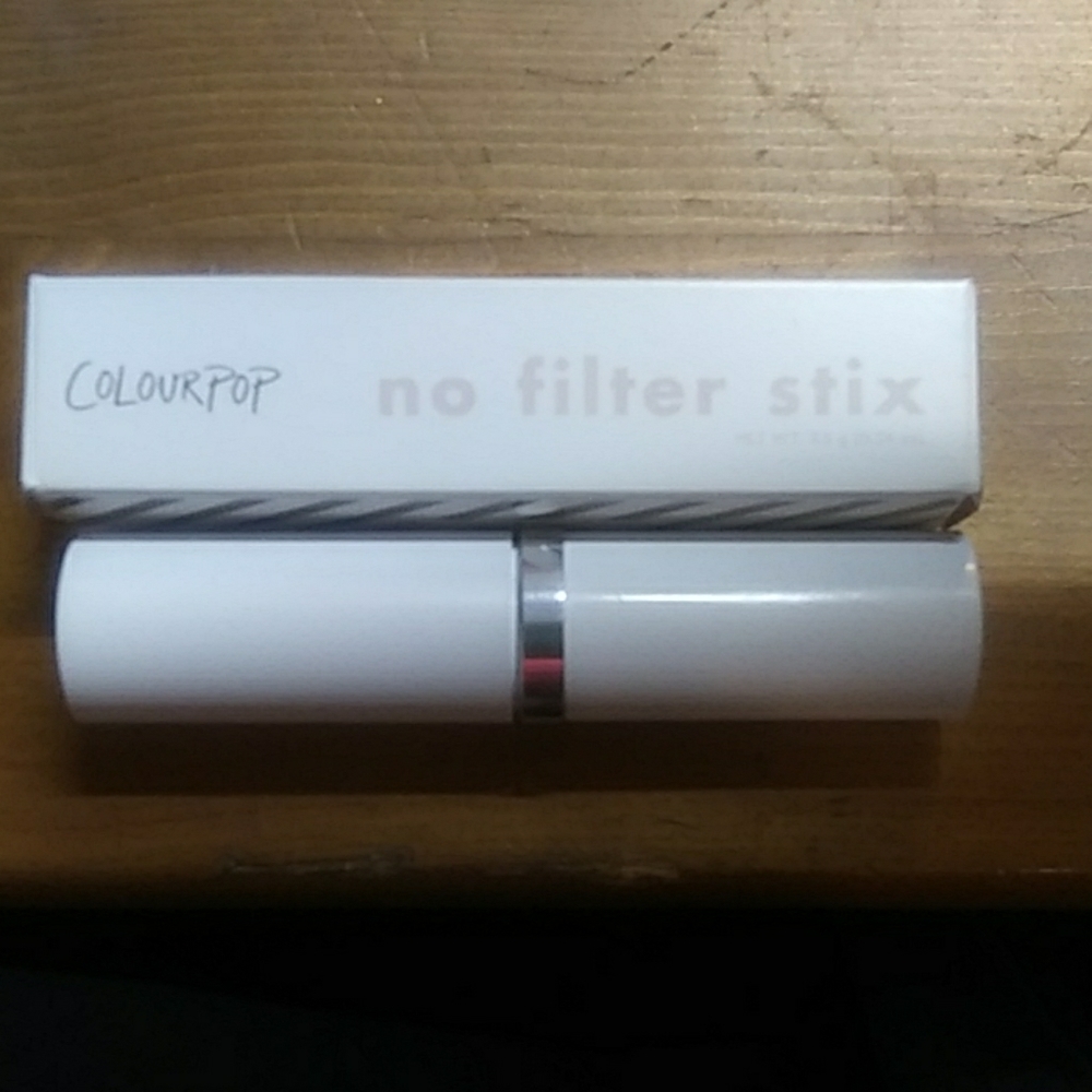 Colourpop no filter foundation stix